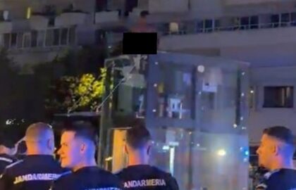 VIDEO Incident la Alba Iulia: un bărbat s-a urcat pe liftul din pasajul din Cetate și amenința că se aruncă. A intervenit Poliția