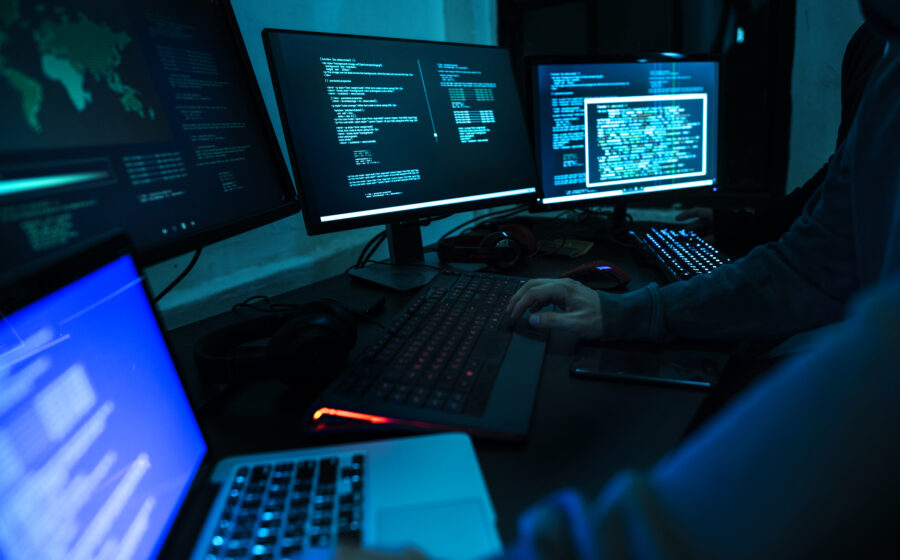 Șeful Cadastrului dă asigurări că „n-a fost spartă baza de date a cetățenilor din e-Terra”. Întrebarea despre aplicațiile picate de 6 zile la care nu a răspuns