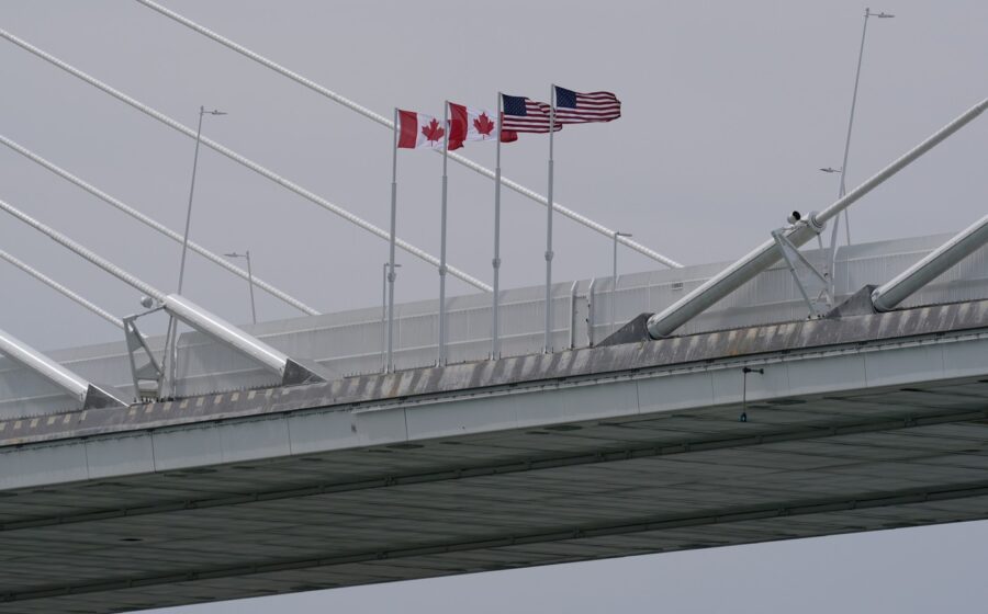 Relațiile dintre SUA și Canada, într-un nou moment critic. Inaugurarea unui pod peste frontieră va fi celebrată separat din cauza tarifelor lui Trump