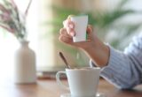 Ce efecte pot avea îndulcitorii artificiali asupra creierului. Medicii trag un semnal de alarmă