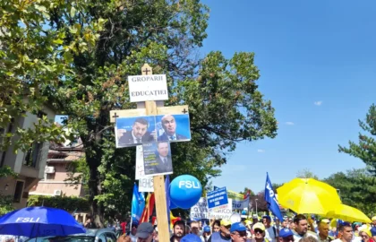 România răsturnată: demnitarii urcă, profesorii și medicii se prăbușesc