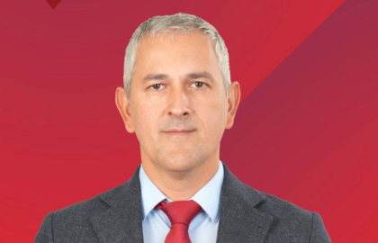 EXCLUSIV Ordin de protecție// Scandal exploziv în inima Craiovei! Interlopul Bănică Silviu Costinel l-a fugărit prin centrul orașului pe vicepreședintele PSD Dolj. La mijloc ar fi o șpagă de 100 de mii de euro și o autorizație de contruire lăsată în aer