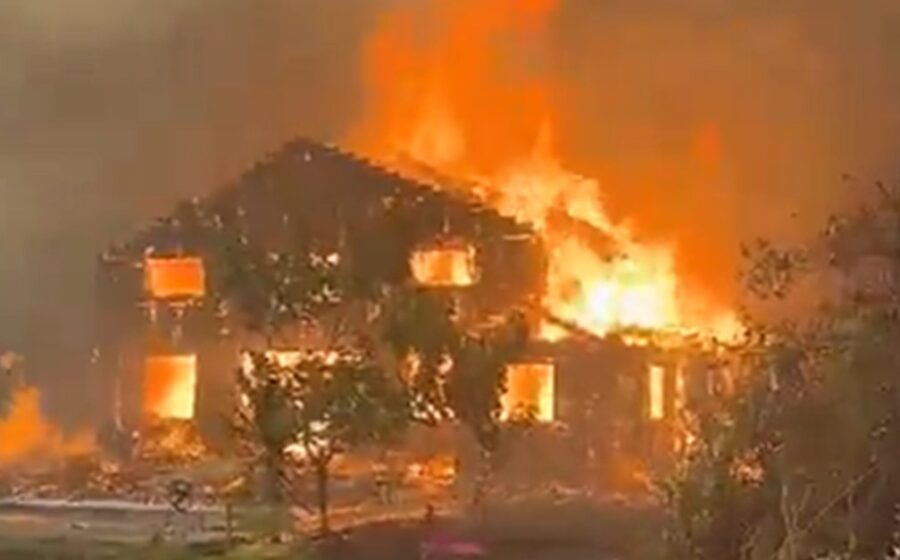 Franța: Gironde în „alertă neagră” din cauza incendiilor. Peste 140.000 de evacuați, iar aeroportul din Bordeaux a fost închis