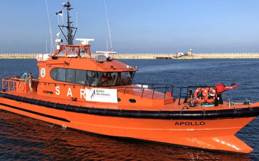 Alertă în Marea Neagră. Doi marinari sunt dați dispăruți după ce au sărit în apă de frica dronelor
