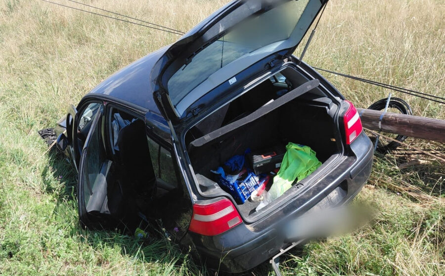 FOTO. Accident rutier în comuna Mica. Șase persoane, printre care doi copii, transportate la spital