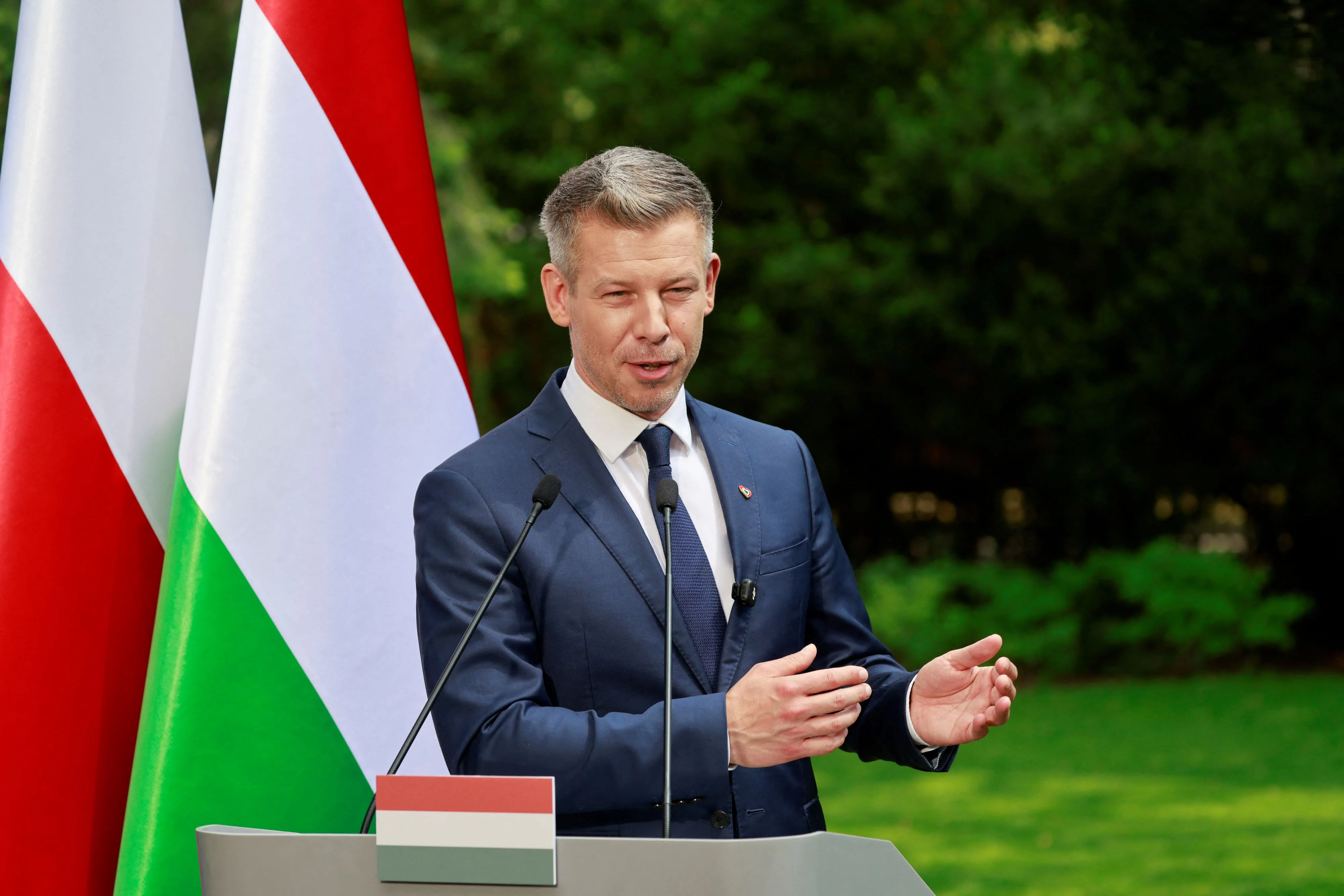 Prim-ministrul ungar Peter Magyar. FOTO: AFP